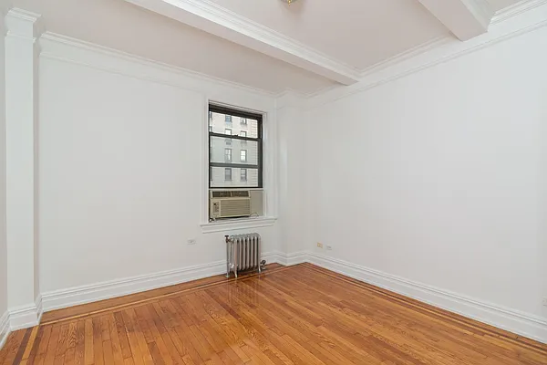 Rented by Waldstar Real Estate LLC | media 38