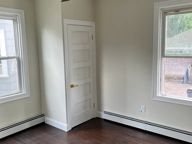 230 Unit St #1 — Photo 14