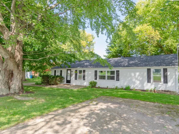 517 E South St, Tremont, IL 61568