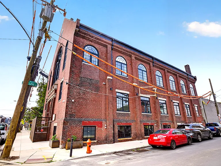Clearfield Lofts — Photo 5