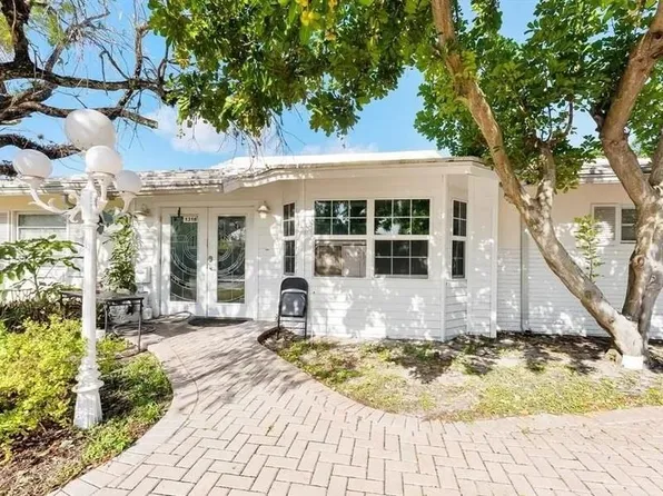 1318 SE 12th Ter, Deerfield Beach, FL 33441