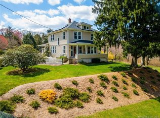 34C Maple Ave, Uncasville, CT 06382