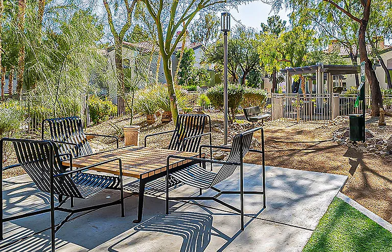 Torreyana Apartment Homes — Photo 41