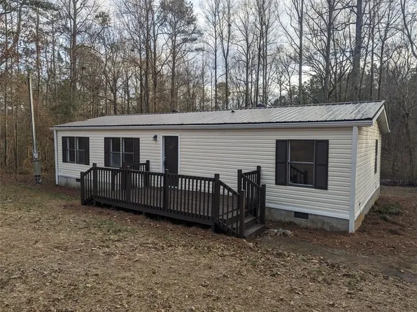 33 Holly Ct, Carrollton, GA 30116