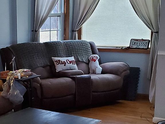 Lovely window area in livingroom