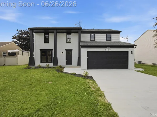 54319 Bradshaw Dr, New Baltimore, MI 48047