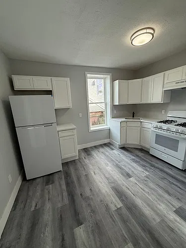 Floor plan 2 Bed 1 Bath Living Room