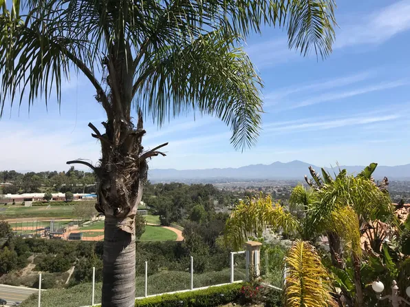 (undisclosed Address), Laguna Niguel, CA 92677
