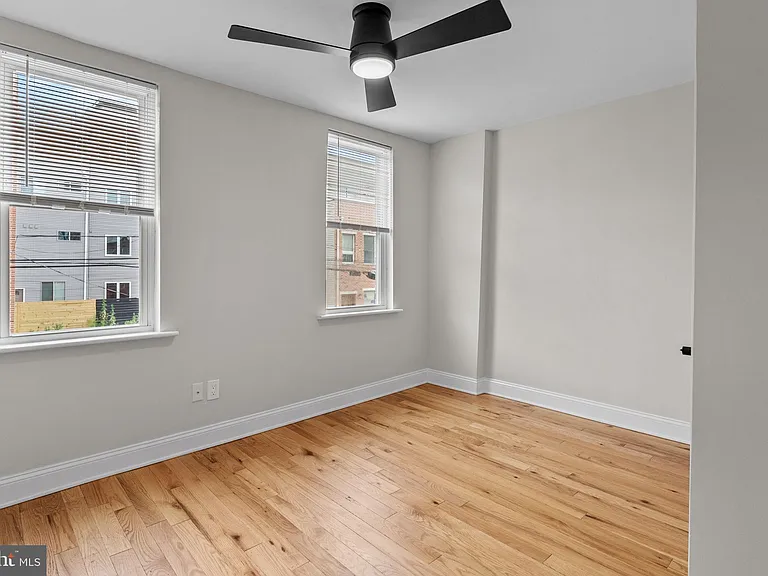 2625 Ellsworth St — Photo 26