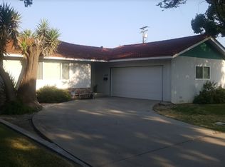 1425 Gary Ln, Modesto, CA 95355