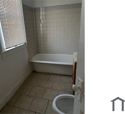 3rd image of 5506 S Honore St #3