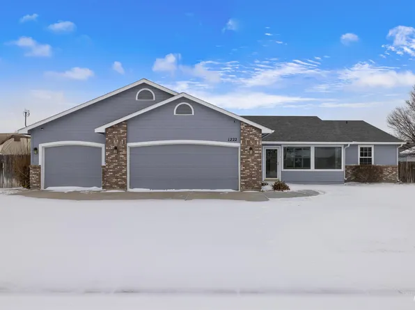 1222 Fairwood Ave, Nampa, ID 83651