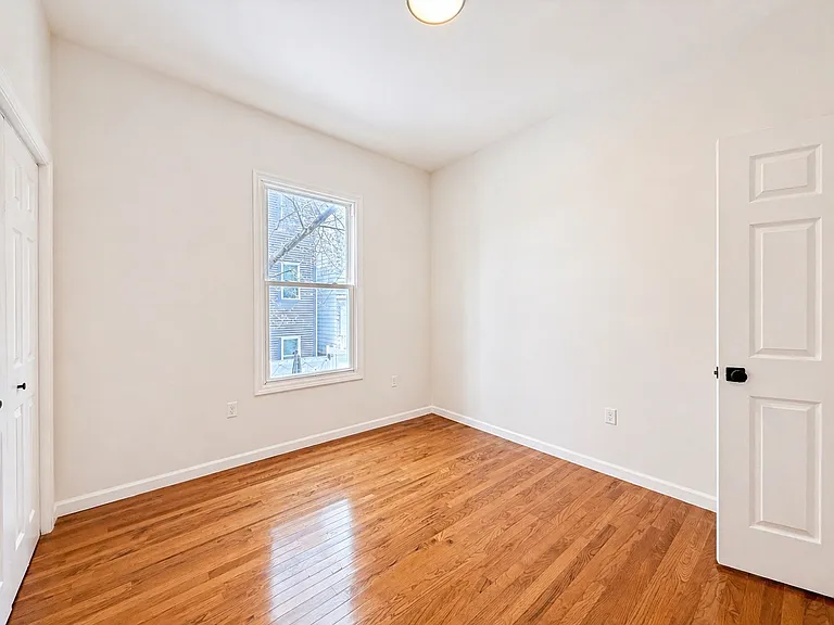 10 Clendenny Ave #1 — Photo 12