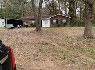 2881 Hondo Dr, Winston Salem, NC 27103