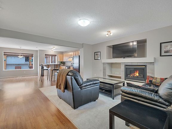 4th image of 14744 139th St NW