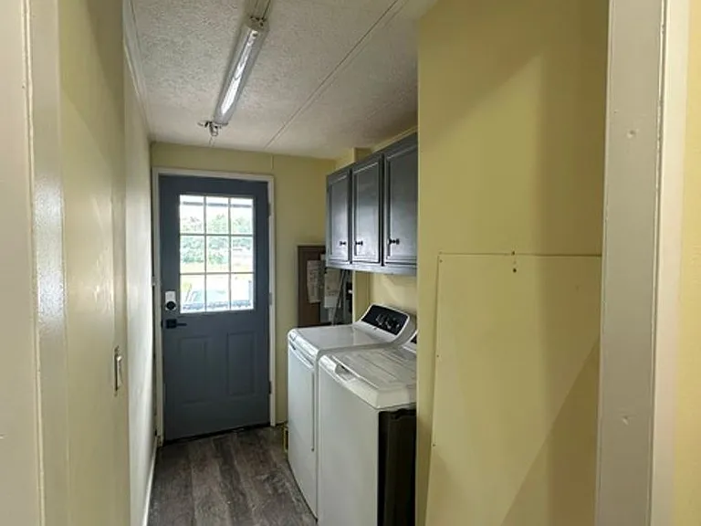 1616 Frontage Rd — Photo 13