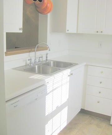 2nd image of 5870 Blendon Place Dr