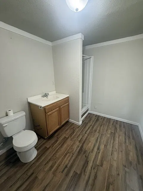 1401 East Henrietta Avenue - 1 — Photo 4