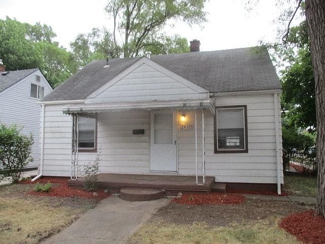 1st image of 24135 Stanford St