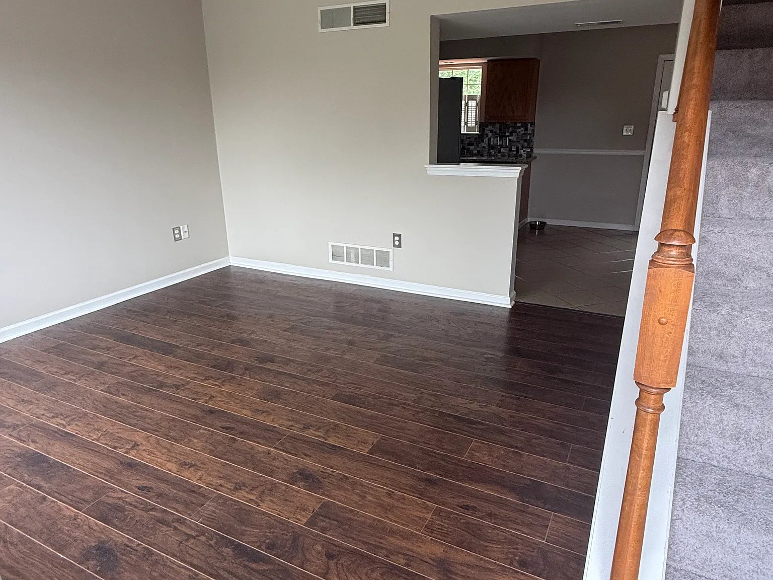 3 bed, 1.5 bath, 1198 sqft, $1,950 — Photo 3