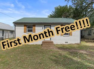 506 6th St, Lawrenceburg, TN 38464