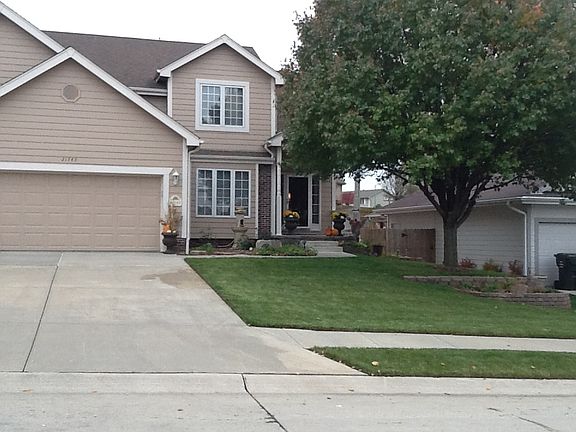 3rd image of 21745 Ponderosa Dr