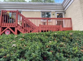 1 Lake Ave APT 4B, East Brunswick, NJ 08816