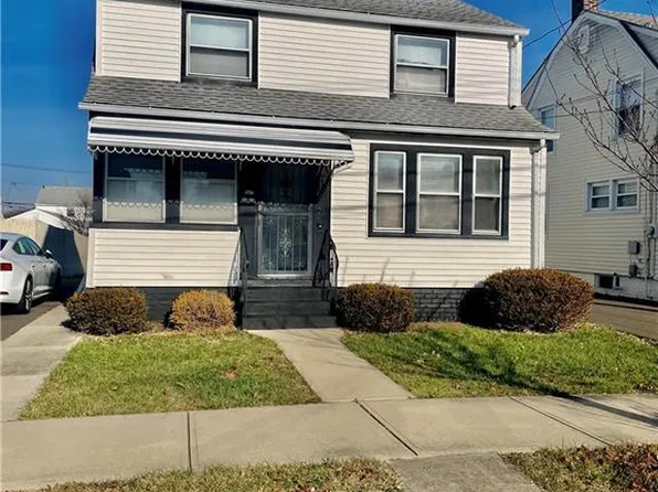 29 Marlboro Street, Hamden, CT 06514