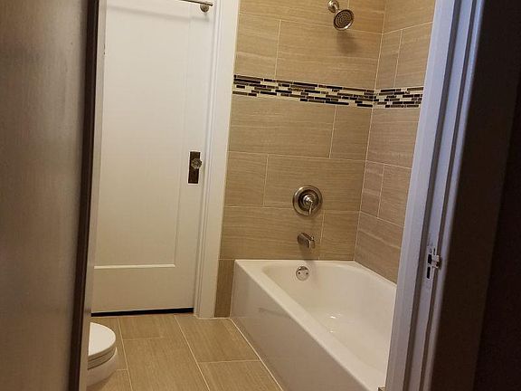 4th image of 106 Randolph Ave