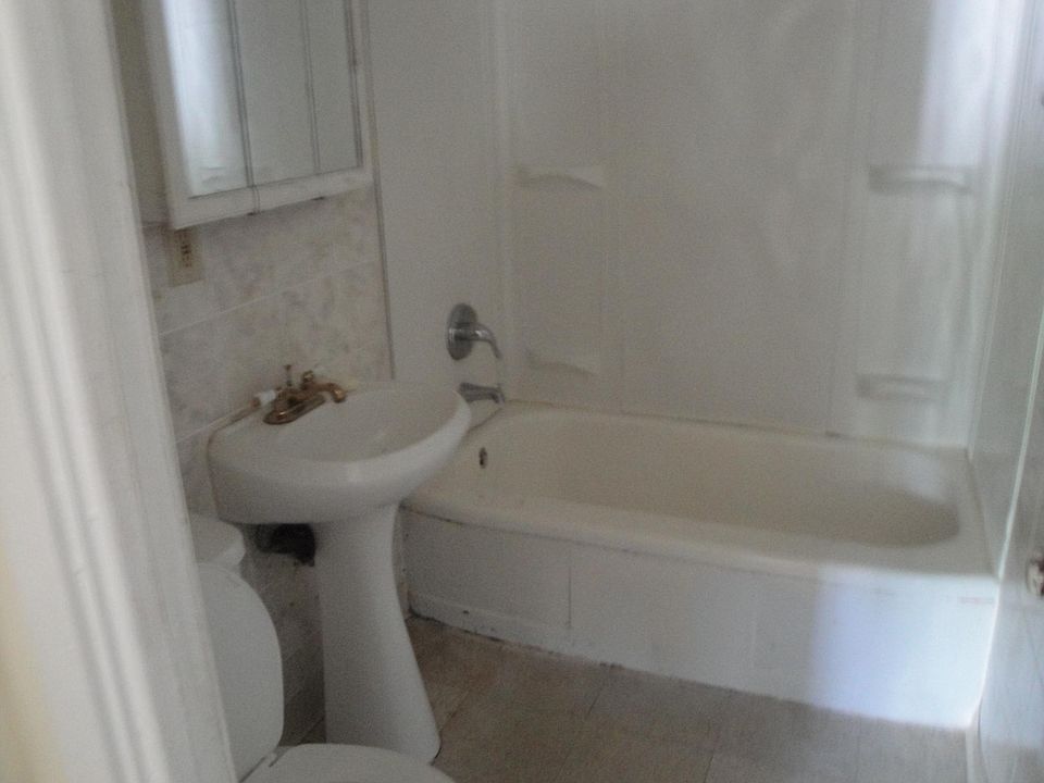 2nd image of 4420 E 158th St