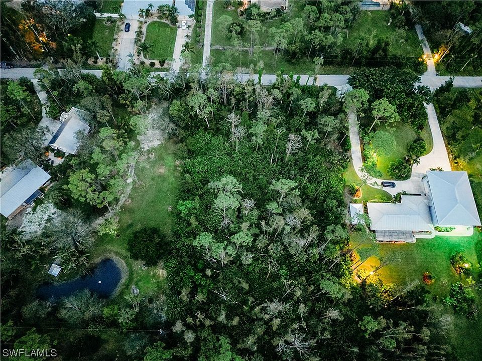 2nd image of 15711 Briarcliff Ln