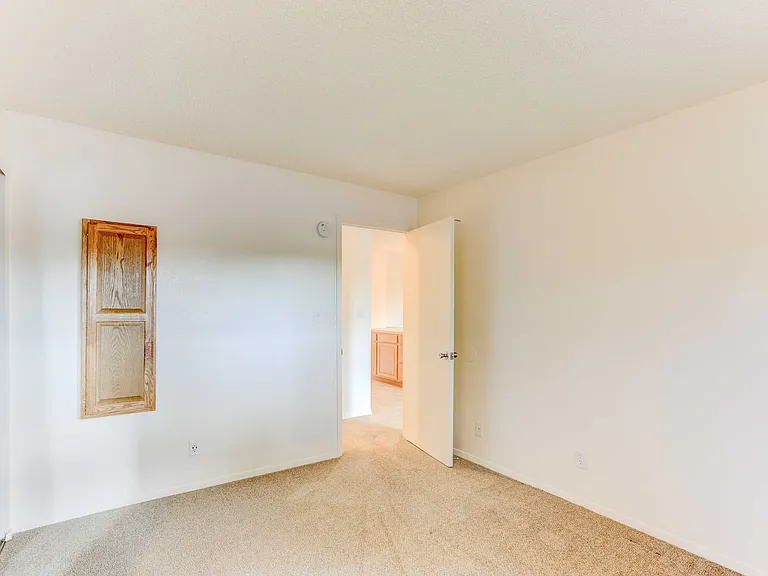 Riva Ridge Apartments — Photo 29