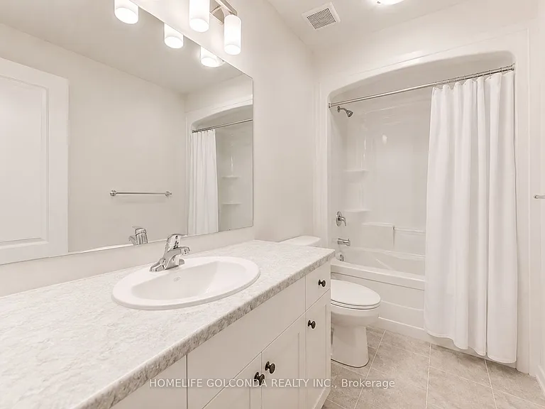 74 Renaissance Dr — Photo 9