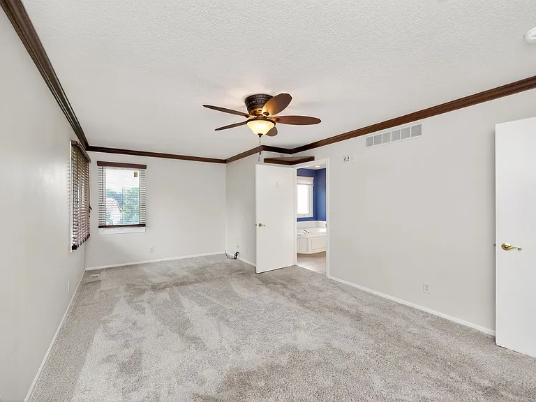 5226 SE 31st Ct — Photo 21