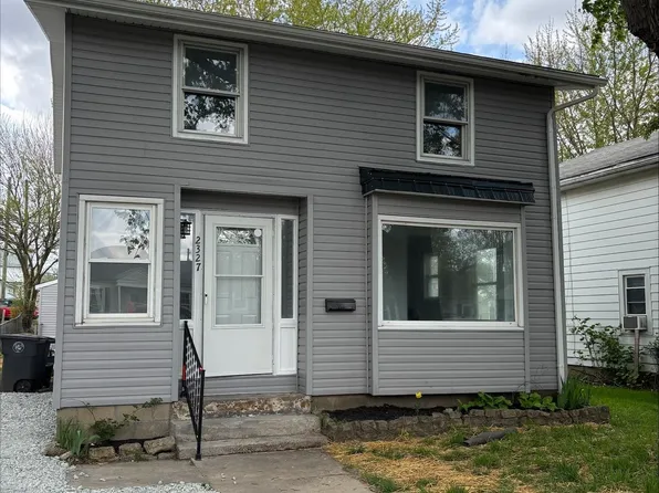 2327 Vermont Ave, Connersville, IN 47331