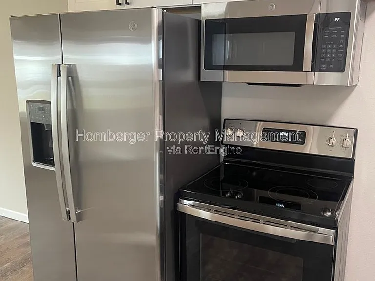 205 S Elizabeth Rd #5 — Photo 2