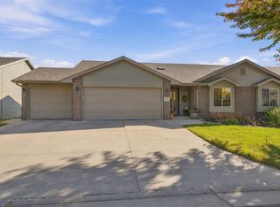 5224 E Pop Fly Pl, Sioux Falls, SD 57110