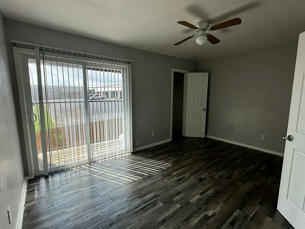 Sierra Hermosa Apartments — Photo 3