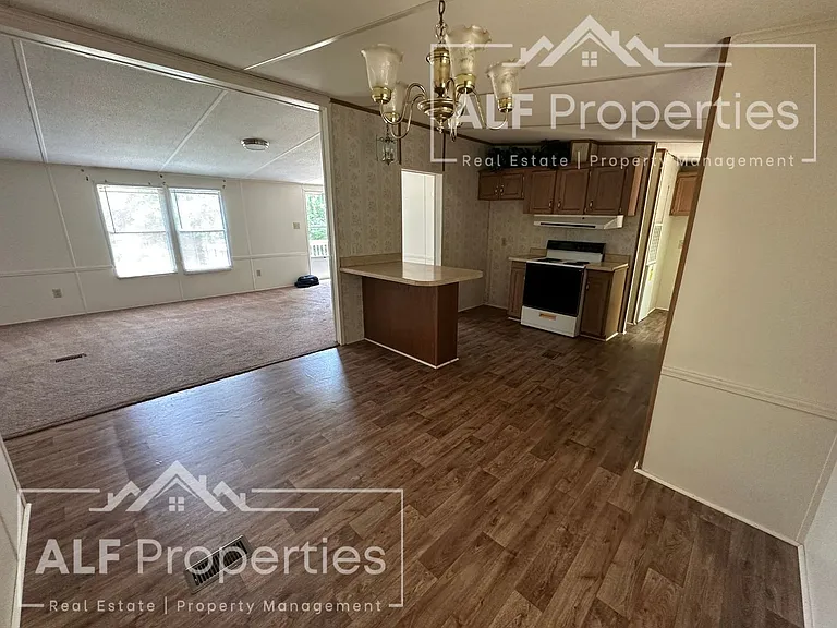 368 Plantation Dr — Photo 5
