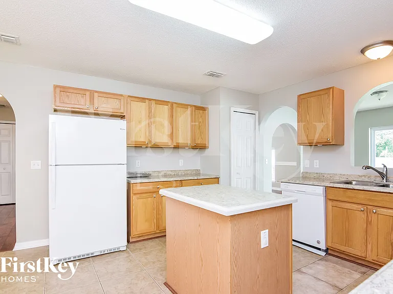2973 Whispering Trails Dr — Photo 6