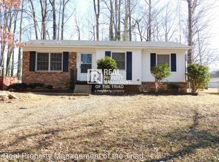 2222 Bywood Rd, Greensboro, NC 27405