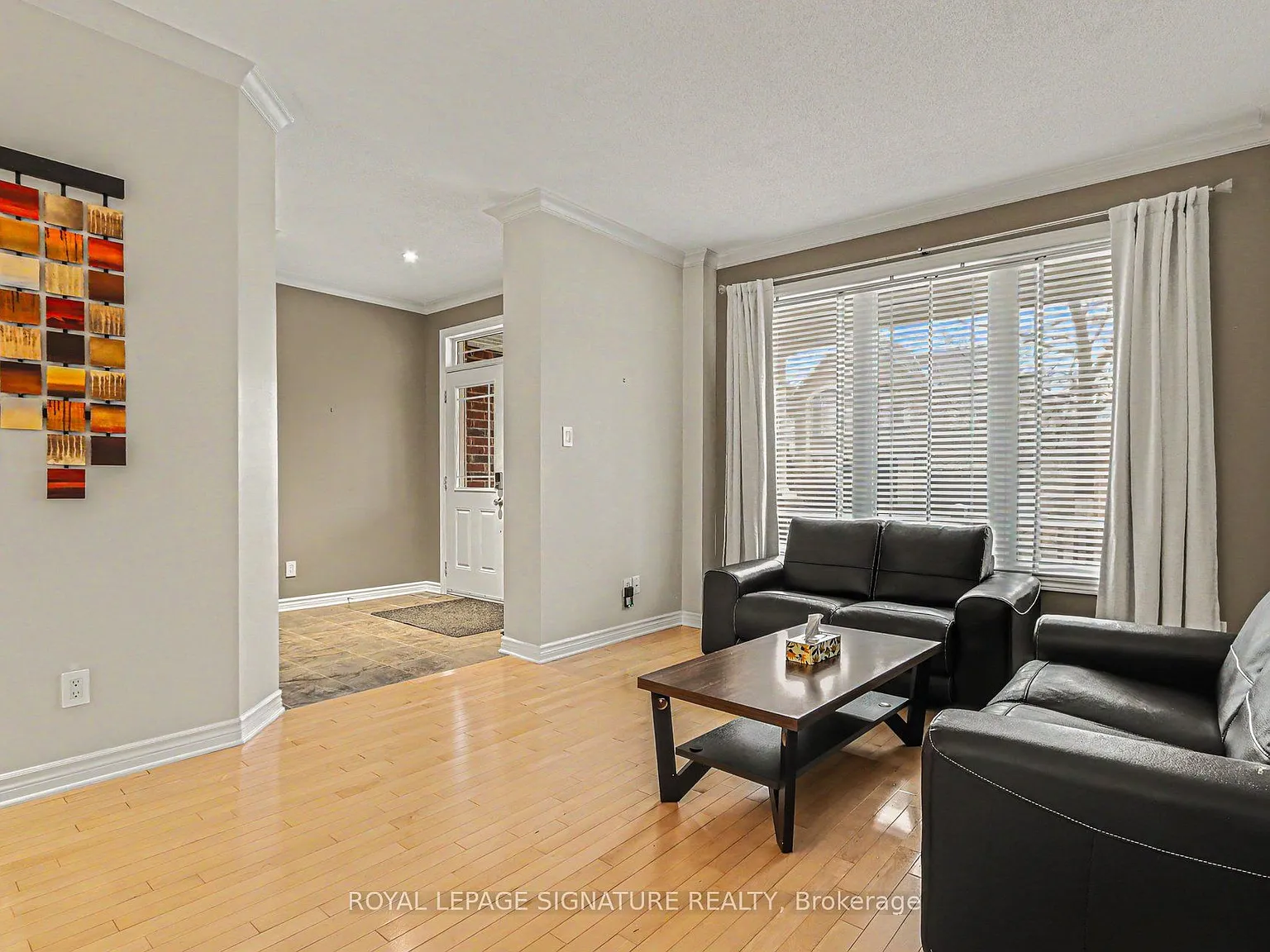 5 bed, $3,900 — Photo 3