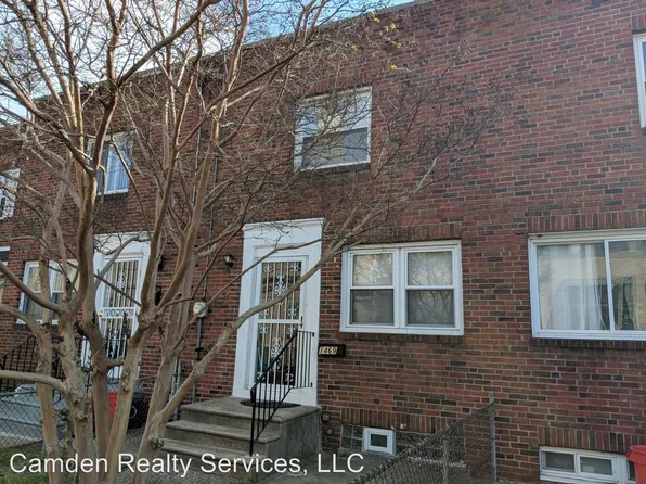1469 Greenwood Ave, Camden, NJ 08103