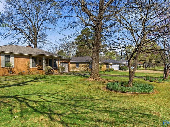 5th image of 1419 10th Ave SE