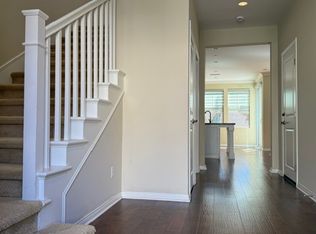 52 Rembrandt, Irvine, CA 92620