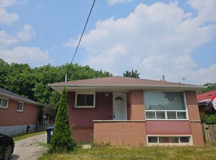 47 Honbury Rd, Toronto, ON M9V 1W5
