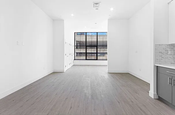 Rented by Oxford Property Group | media 2