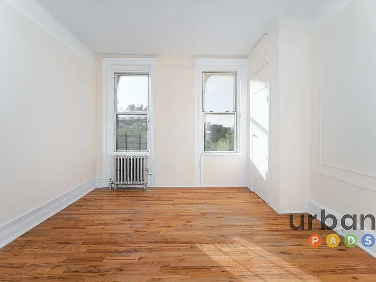 1118 Madison St #3L — Photo 6