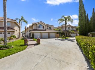 493 S Laureltree Dr, Anaheim, CA 92808