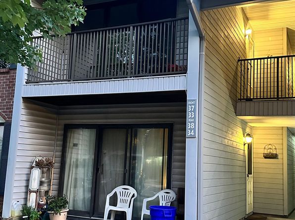 37 Taylor Dr